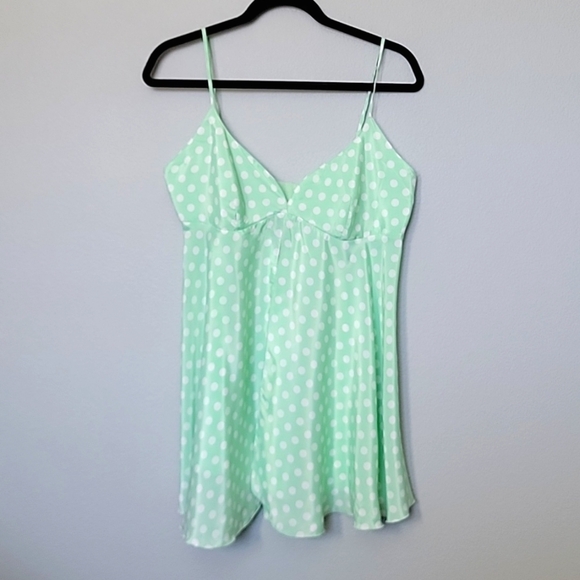 Victoria's Secret Babydoll fly away polka dot satin nighty large - Picture 1 of 8